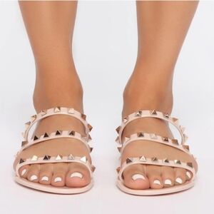 Wild Diva Cream and Gold Studded Sandals Size 6